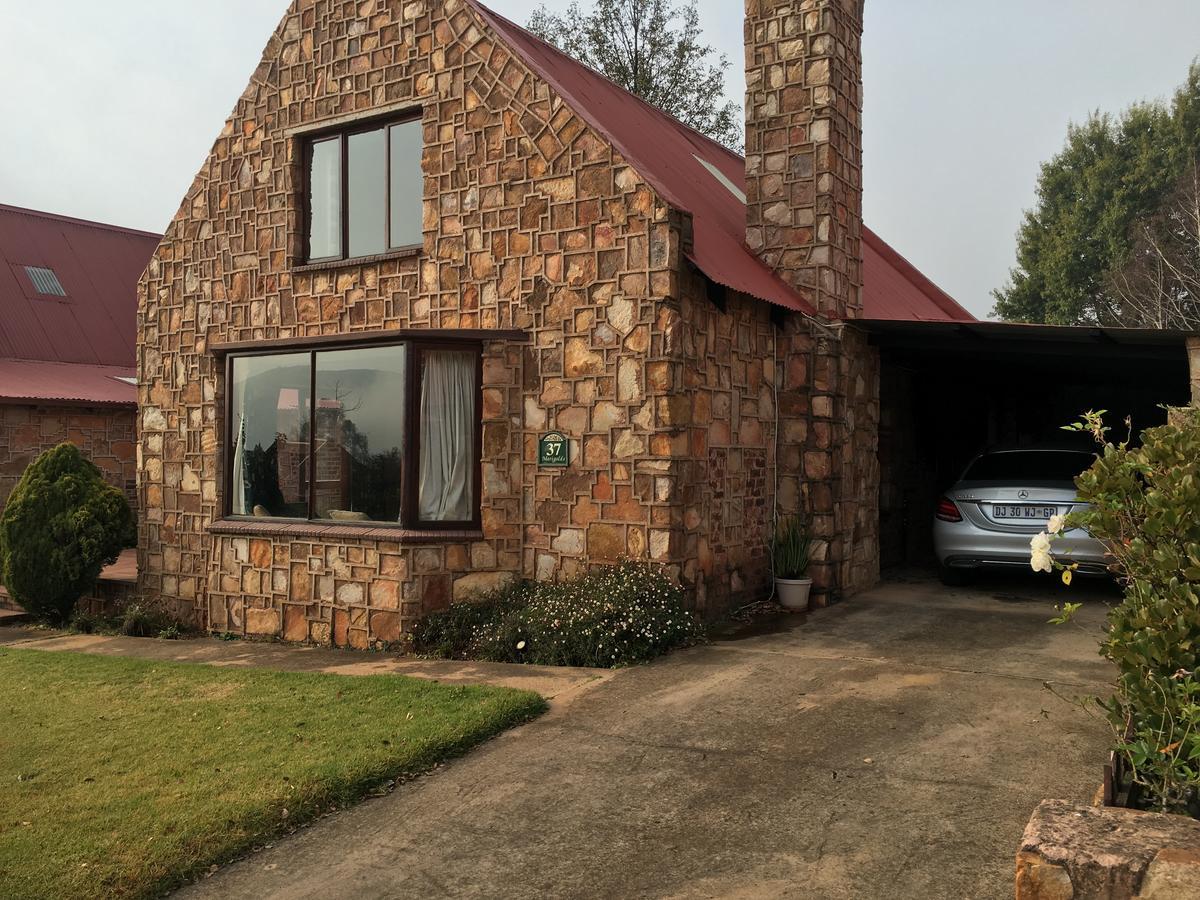 Marigold'S 37 Critchley Common Villa Dullstroom Eksteriør billede