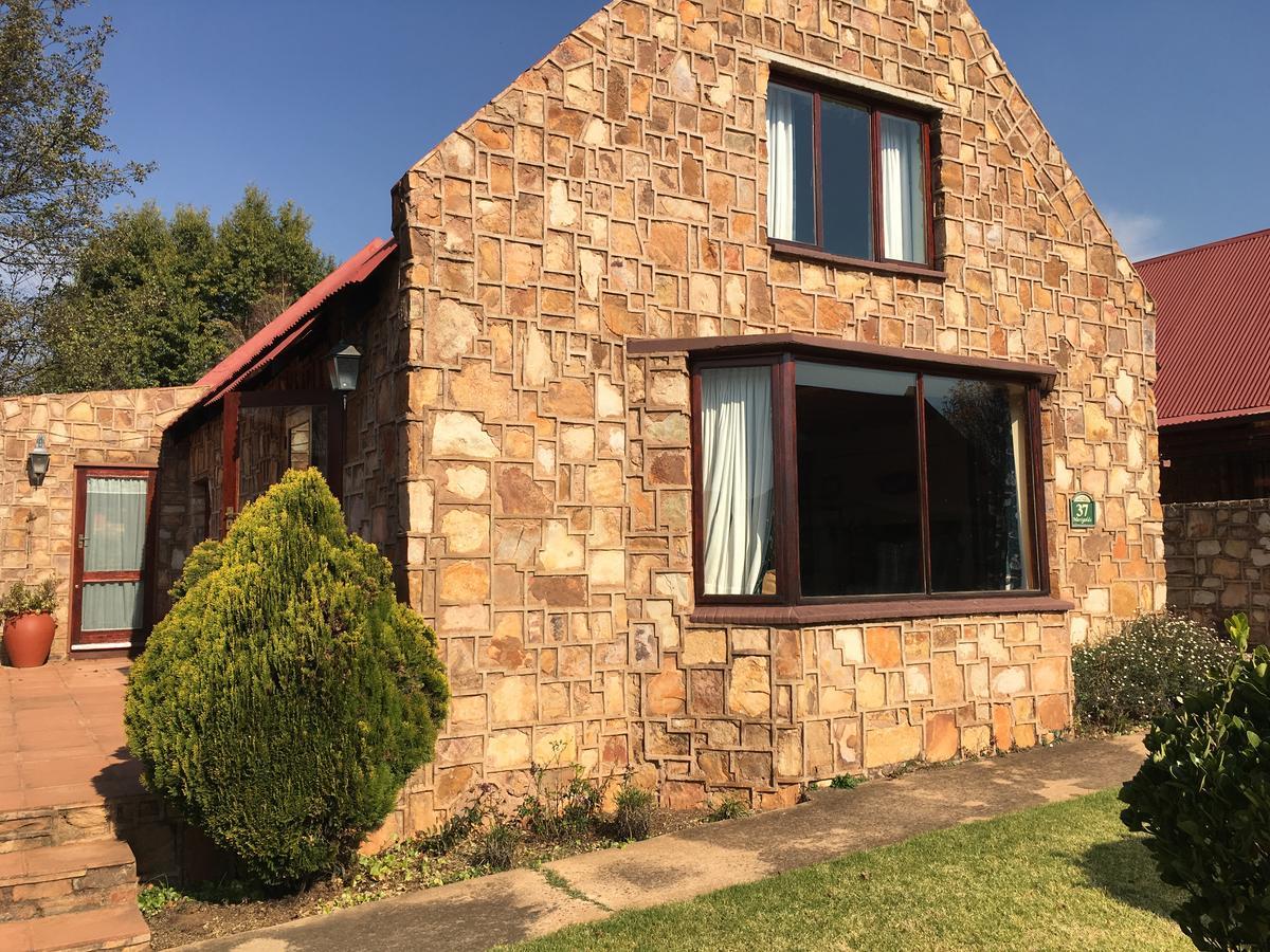 Marigold'S 37 Critchley Common Villa Dullstroom Eksteriør billede